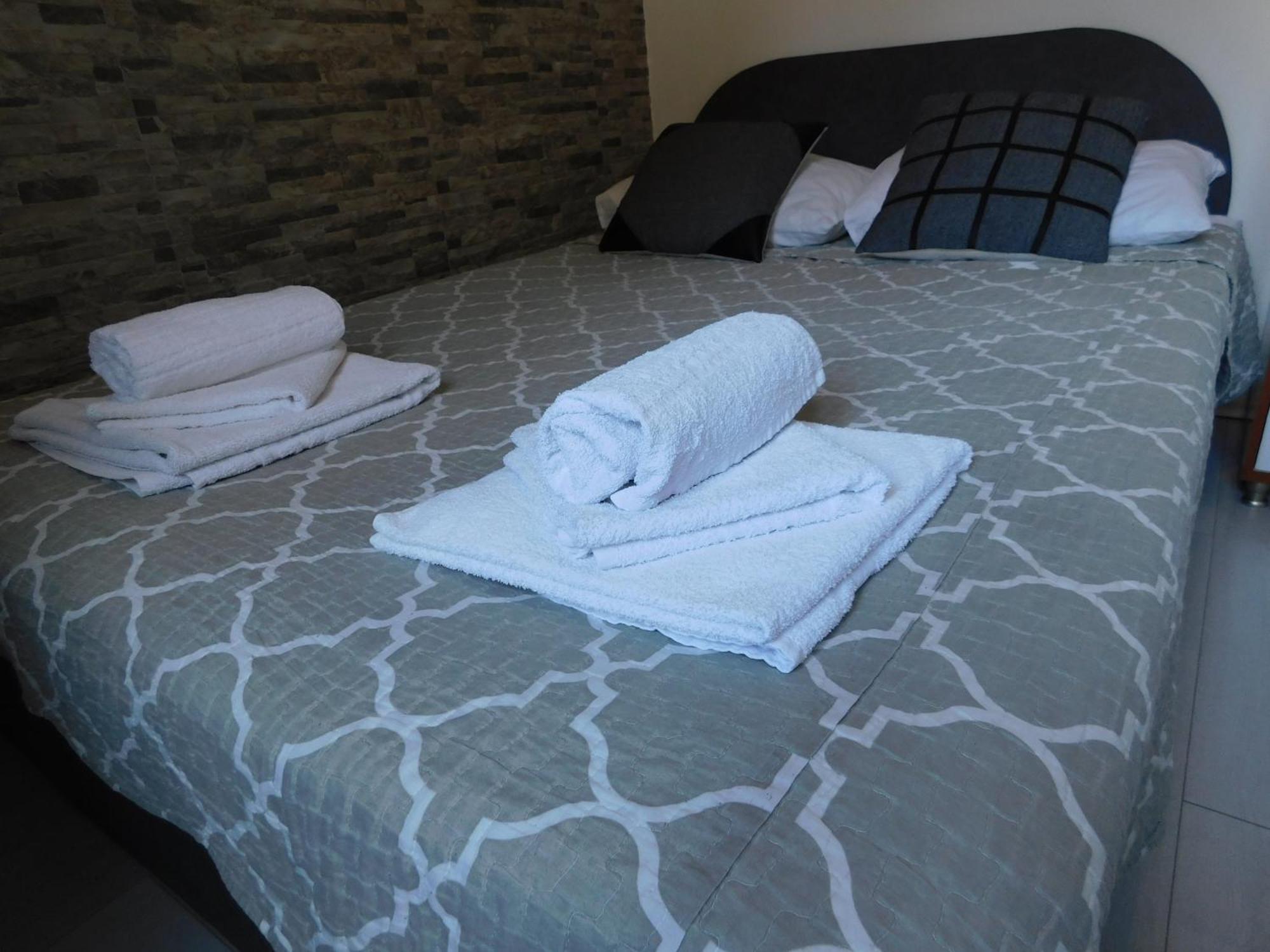 Apartments Huljev Primosten Phòng bức ảnh