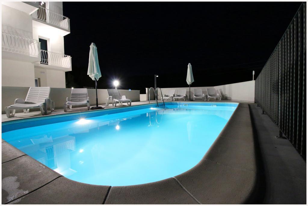 Apartments Huljev Primosten Ngoại thất bức ảnh