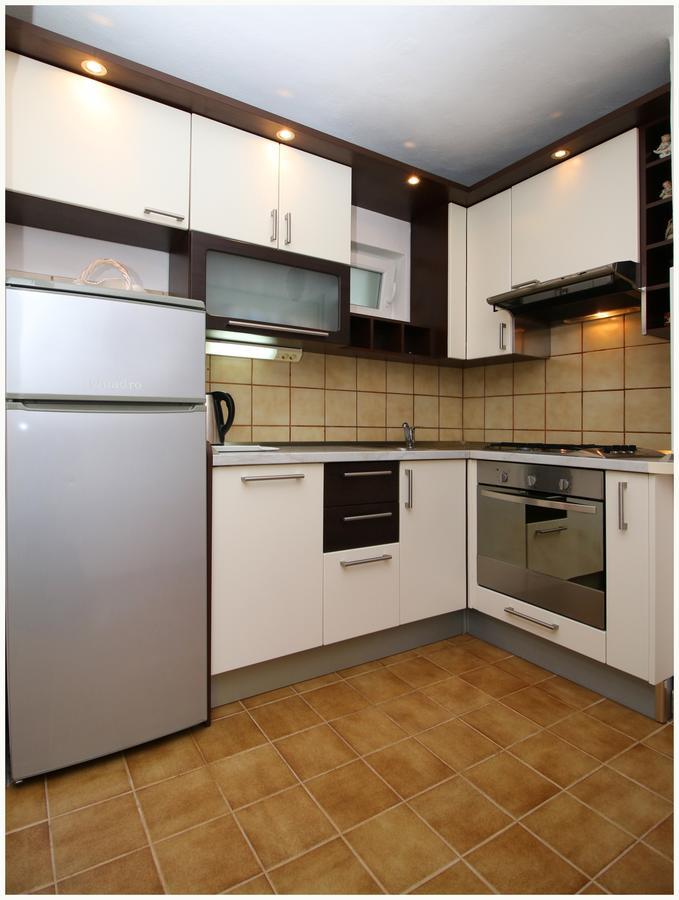 Apartments Huljev Primosten Ngoại thất bức ảnh